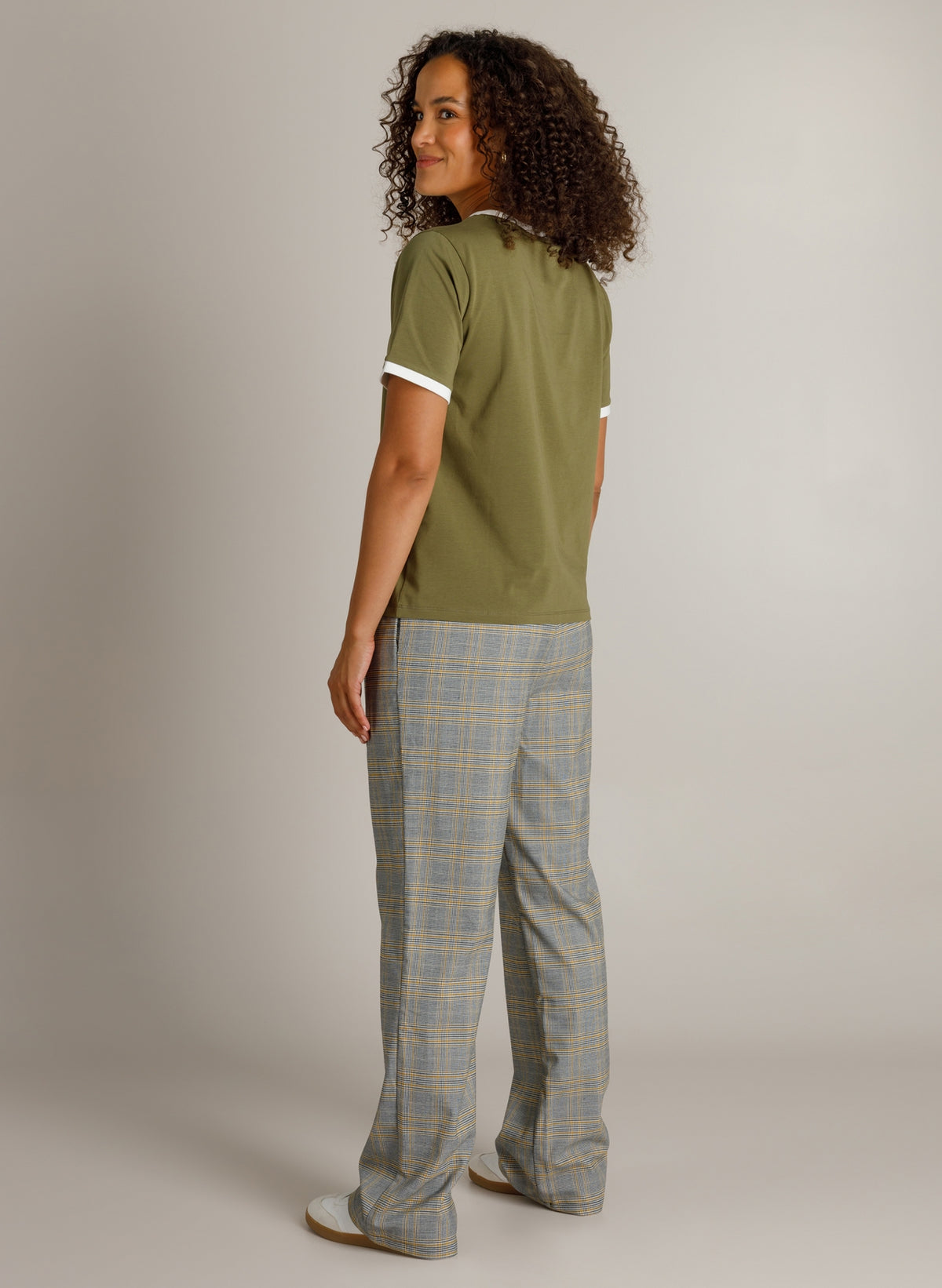 Ivy Beau Helien T-Shirt Hotel Boutique