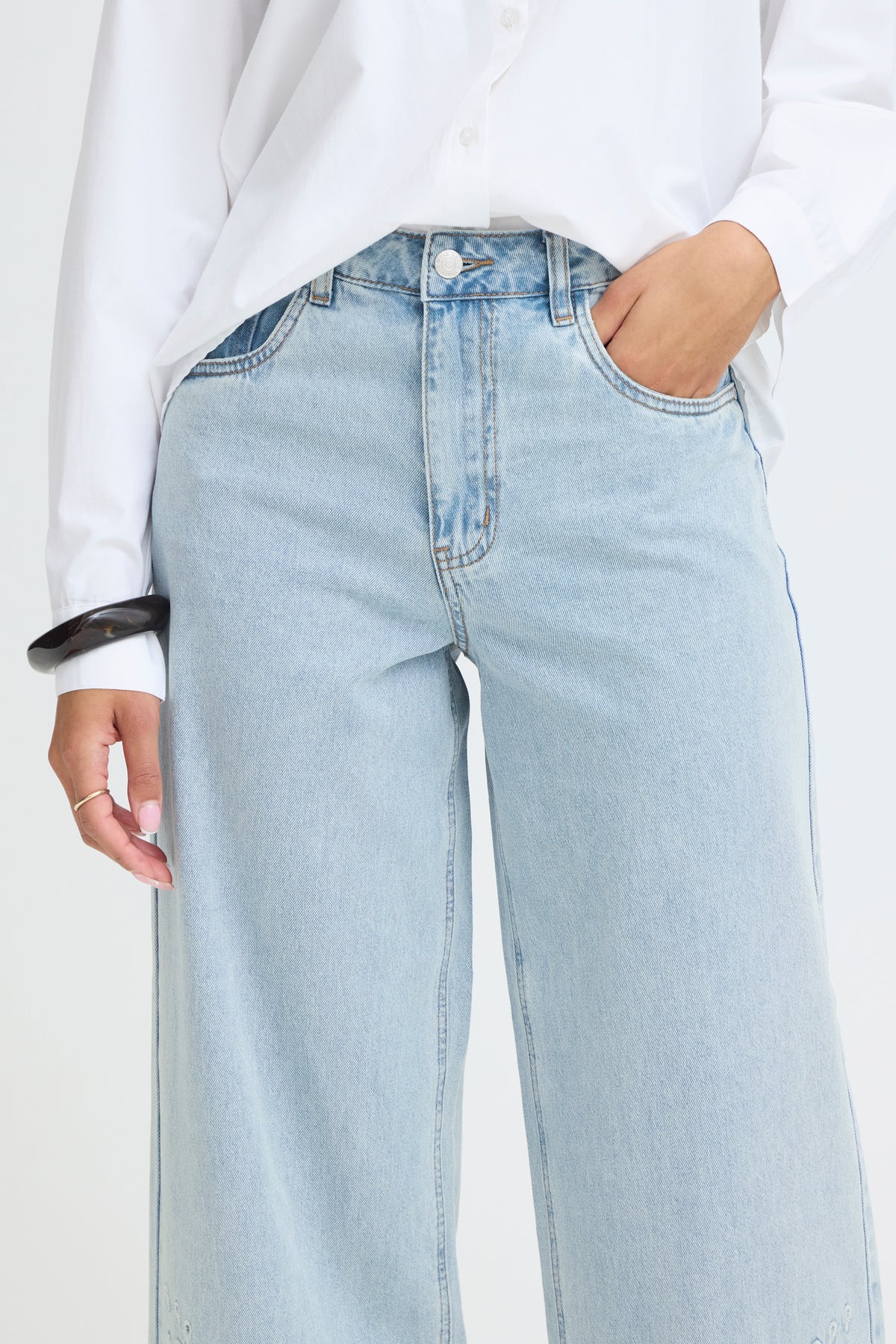 B. Young jeans