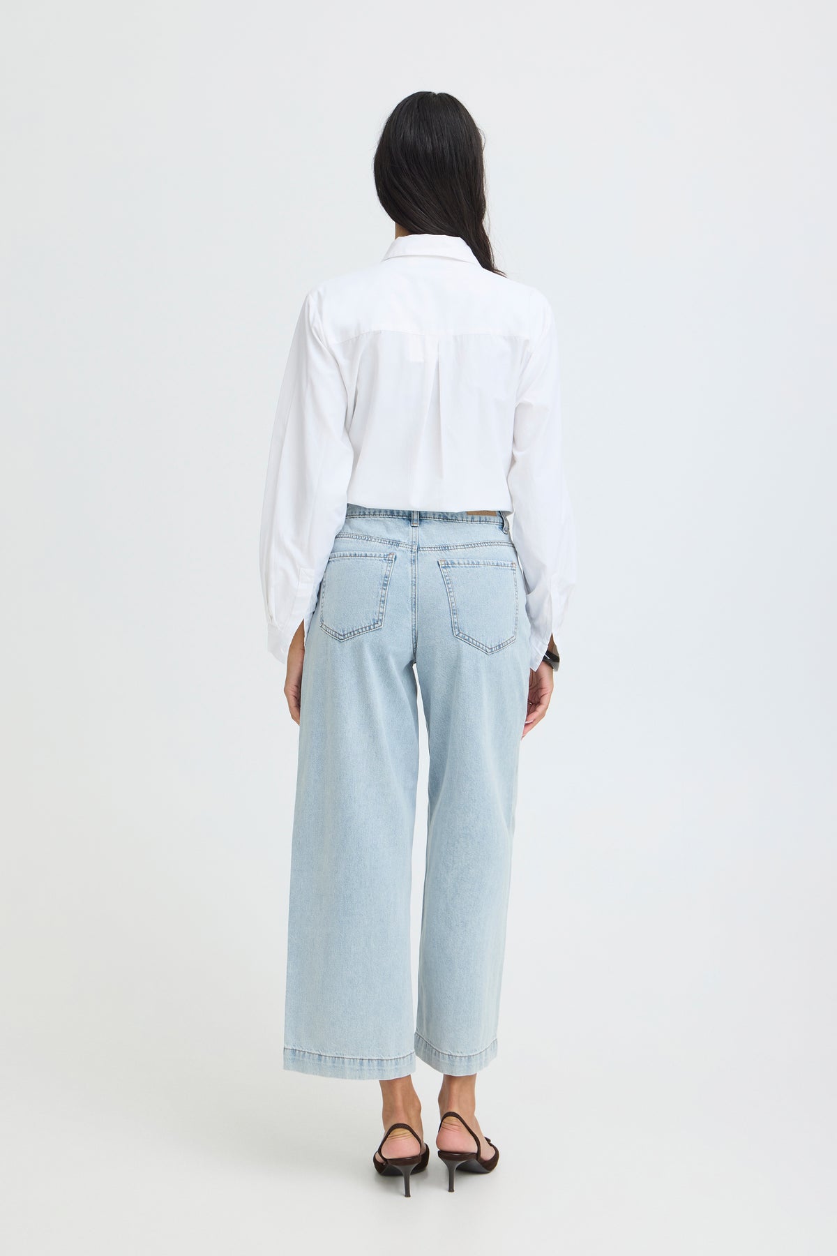 B. Young jeans